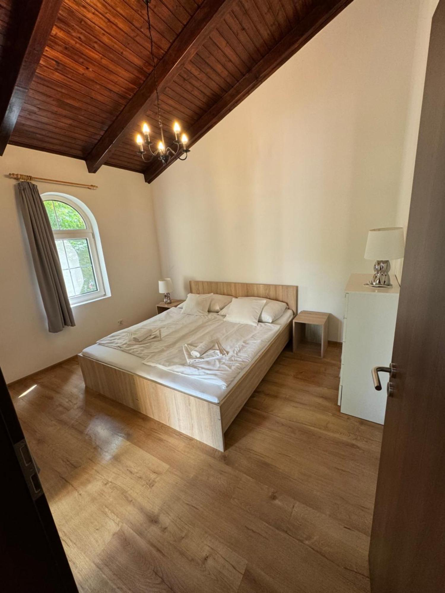 Blathy Apartman Siófok Buitenkant foto