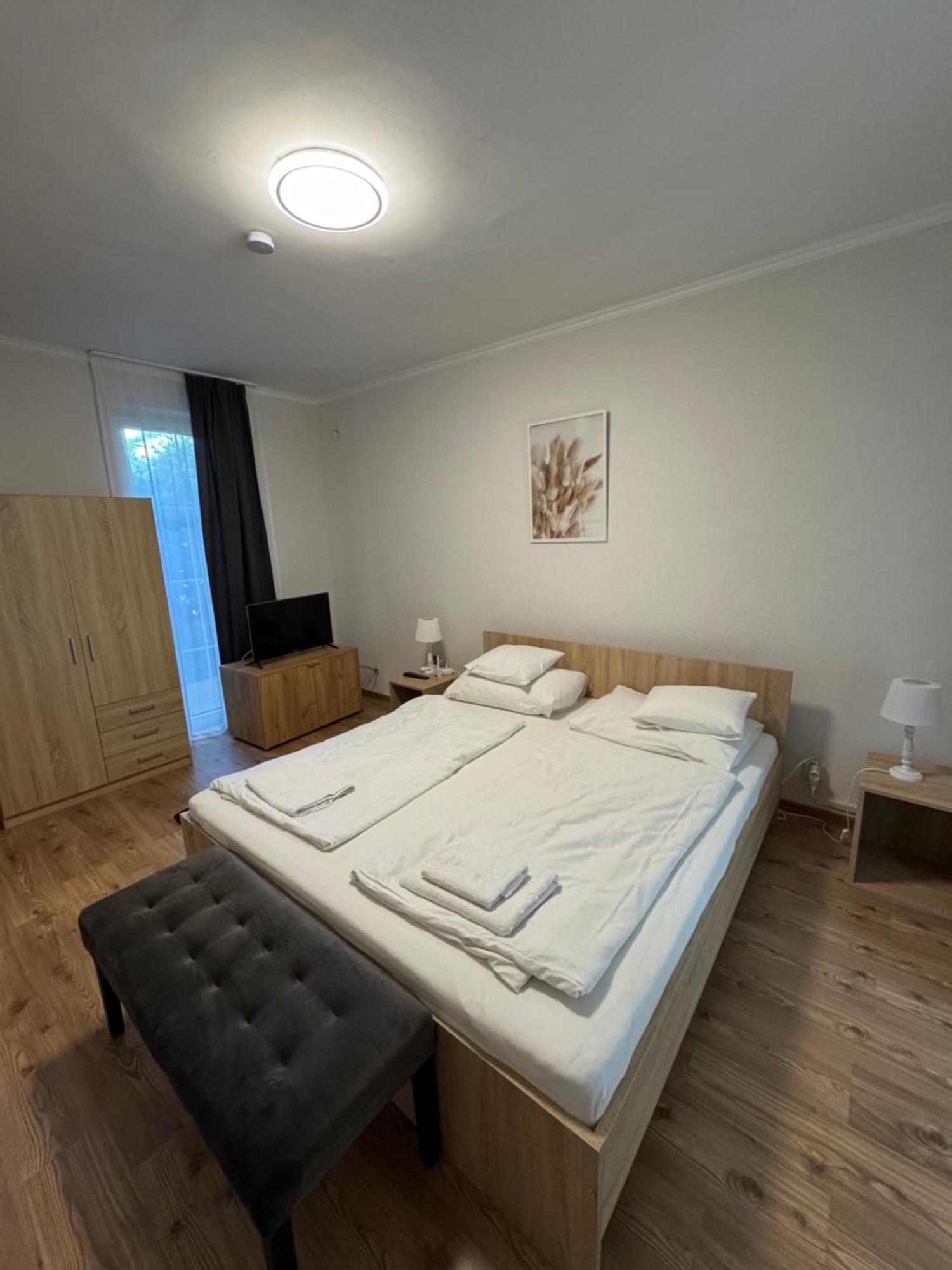 Blathy Apartman Siófok Buitenkant foto